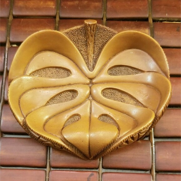 Vintage Aloha Hawaii Tiki Ashtray Leaf Coco Joe Monstera Leaf Hapa Wood Barware - Picture 2 of 5